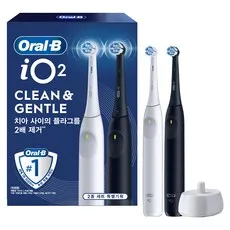 오랄비 플라그 제거 듀얼팩 전동칫솔 2종 세트, 블랙, 화이트, 1세트, iO2