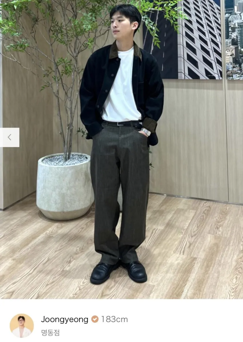 유니클로 커버올 재킷
