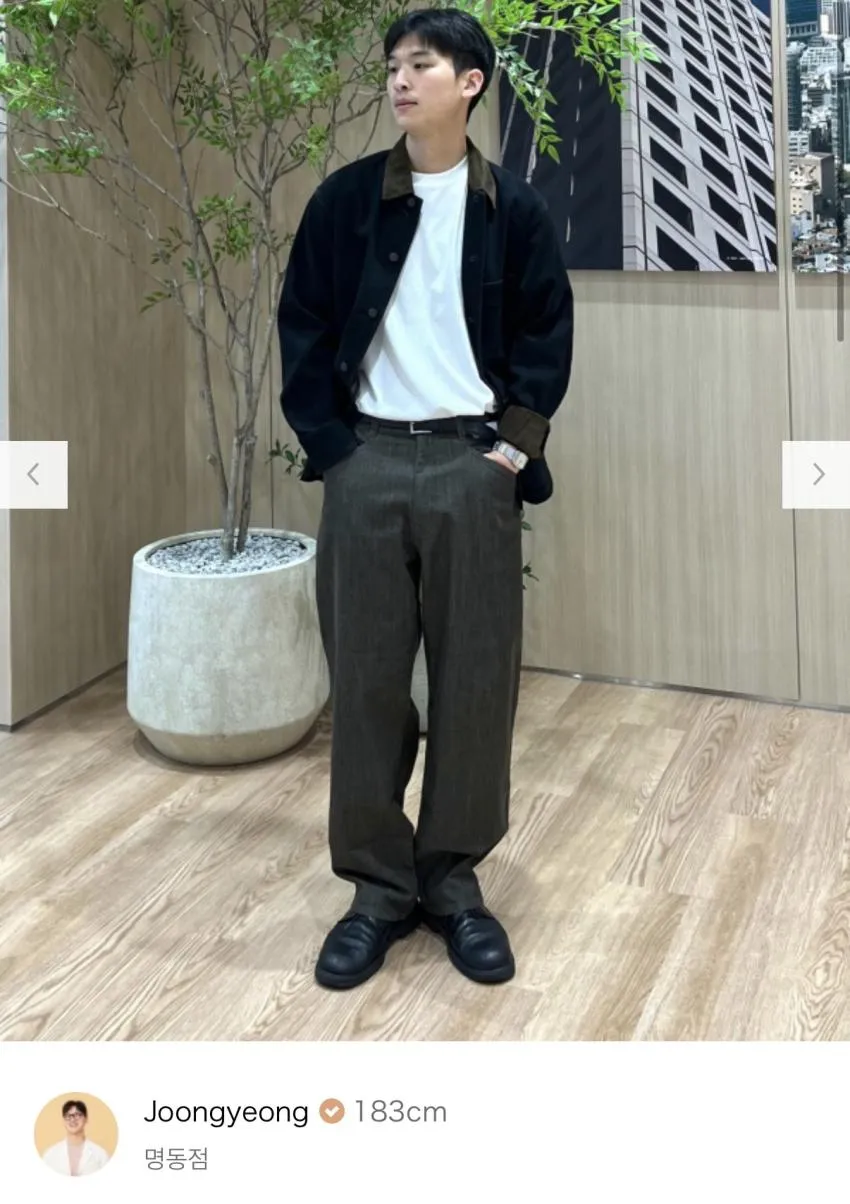 유니클로 커버롤 자켓 ₩58,720