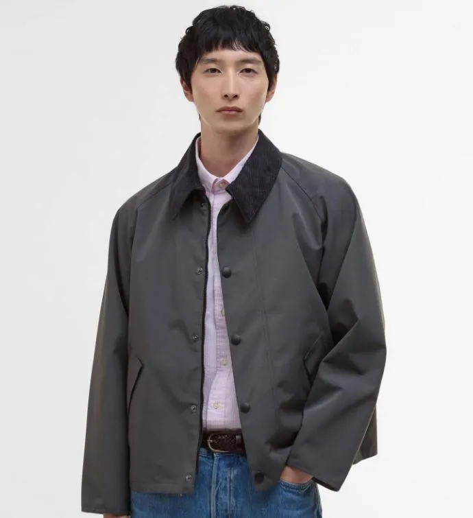 발렌시아가 3XL, 바버 트랜스포트 회색, 버켄스탁 등
