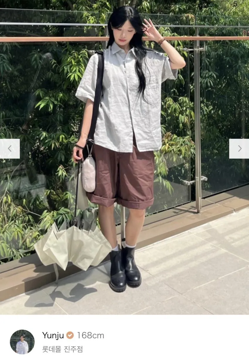 유니클로U 턱 와이드 숏팬츠 ₩24,990