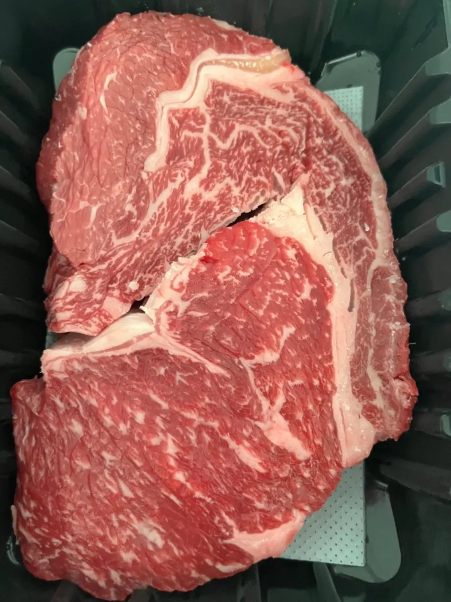농협영주한우 1++ 200g 골라담기 / 등심,안심,채끝,치마살,업진살,부채살,갈비살,차돌박이,불고기,양지 21,630원 / 무료